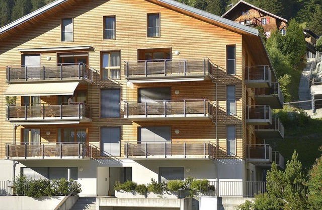 Beautiful apartment for 5 guests with WIFI, TV and balcony