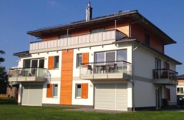 Beautiful apartment directly on the Baltic Sea in beach villa for 2-4 pers.