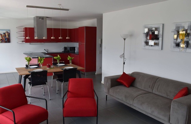 Beautiful apartment for 4 guests with WIFI, TV, terrace and panoramic view