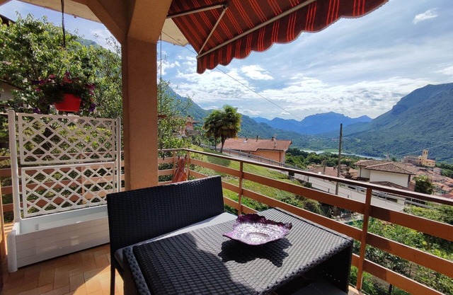 Beautiful apartment for 6 people with WIFI, TV, patio and pets allowed