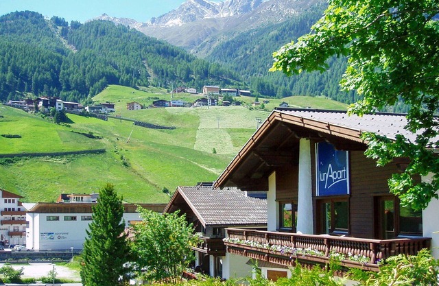 Beautiful apartment for 3 people with WIFI, TV, pets allowed and parking