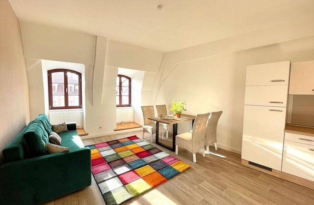 Beautiful apartment for 3 guests with WIFI, TV, pets allowed and parking