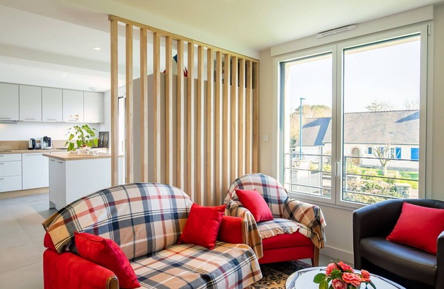 Beautiful apartment for 4 guests with WIFI, TV, balcony and parking