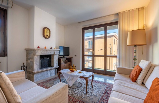 Beautiful apartment for 4 people with WIFI, TV, balcony, pets allowed and parking