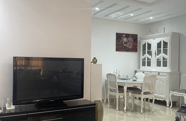BEAUTIFUL APARTMENT HIGH STANDING with pool 7 minutes from the beach of Agadir