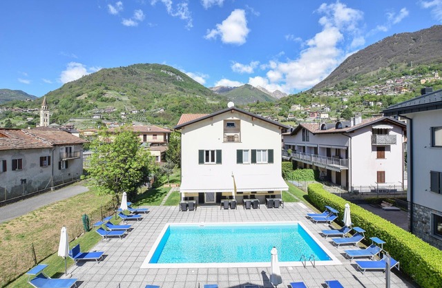 Beautiful apartment in Domaso with WiFi