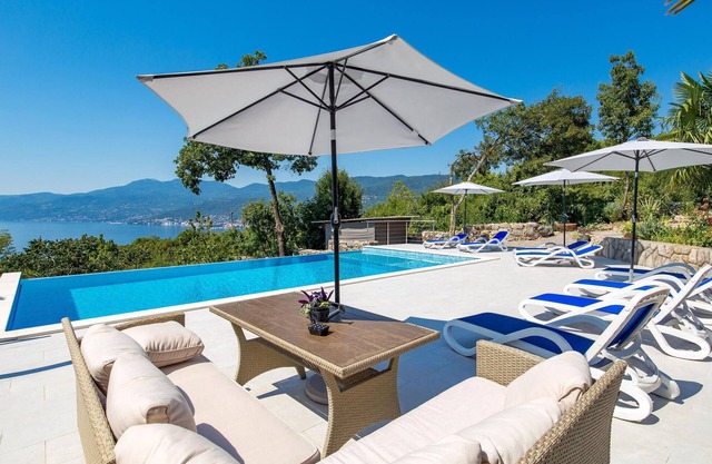 Beautiful apartment in Rijeka with WiFi