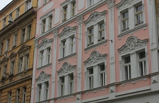 Beautiful apartment near historic city centre