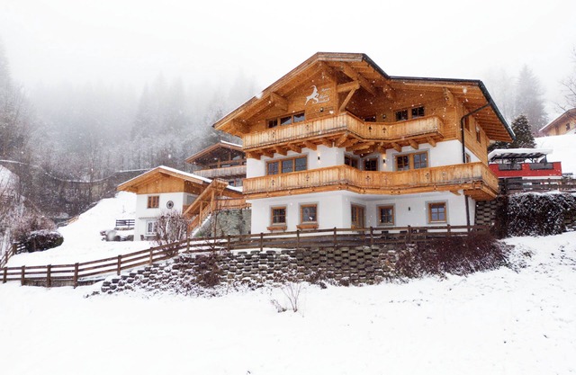 Beautiful chalet in Saalbach-Hinterglemm