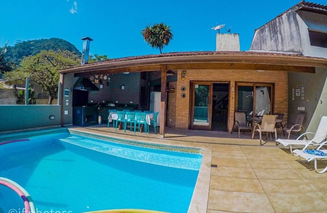 BEAUTIFUL BEACH HOUSE