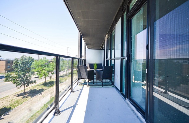 Beautiful Condo 2 Bed 2 Bath Close to All Highways