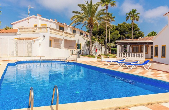 Beautiful Apartment "Bon Repos A7" with Pool, Wi-Fi, Terrace and Garden