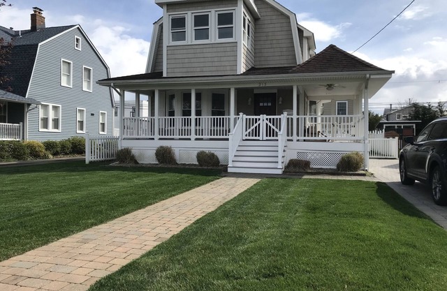 Beautiful, family friendly Bradley Beach home 1.5 blocks from the beach!