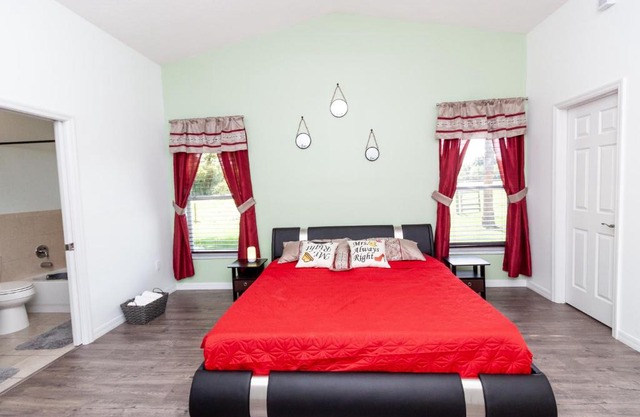Beautiful Fully Furnished 2-Bedroom Luxury Home