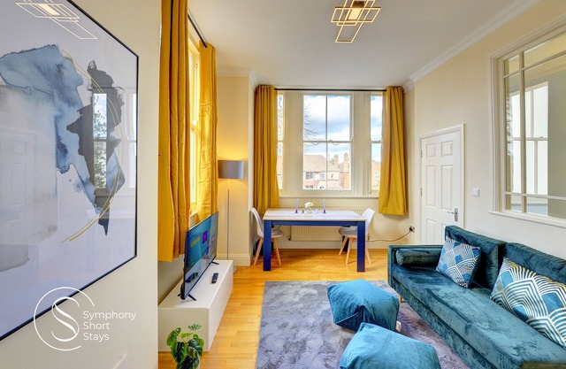 Beautiful, light & spacious Regency 2 bed apt