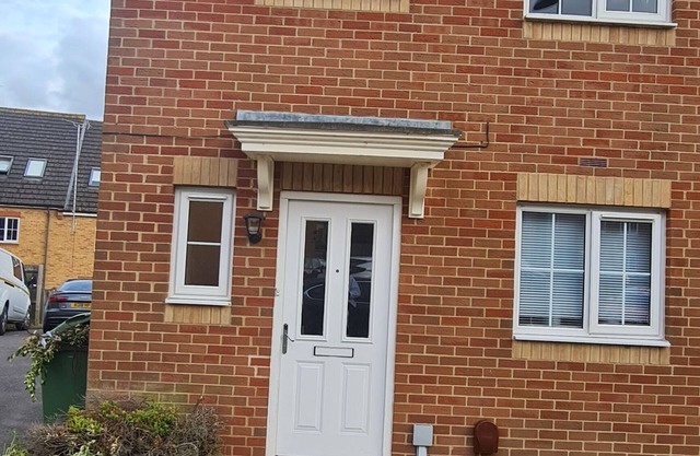 Beautiful Generous 5-bedroom house superb amenities perfect home-away-from-home