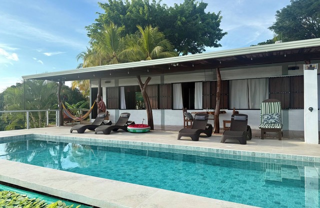 Beautiful guajira house with spectacular pacific view and jungle wing