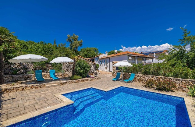 Beautiful Holiday house NEVA with sea view