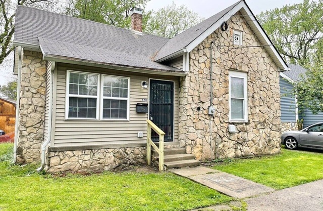 Beautiful Home in Downtown Franklin, Sleeps 6!