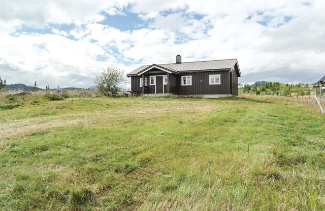 Beautiful home in Hemsedal with kitchen