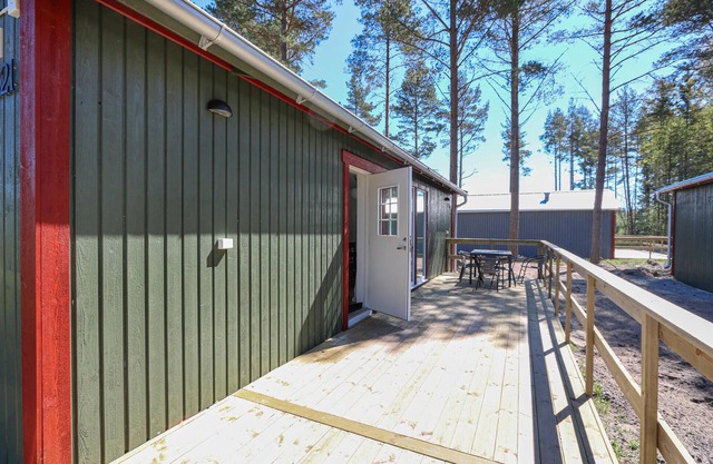 Beautiful home in Löttorp with WiFi