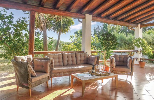 Beautiful home in Menfi AG with WiFi