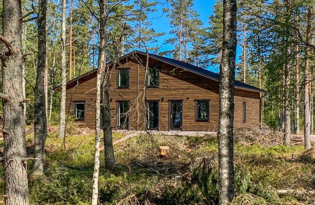 Beautiful Home In Säffle With Kitchen
