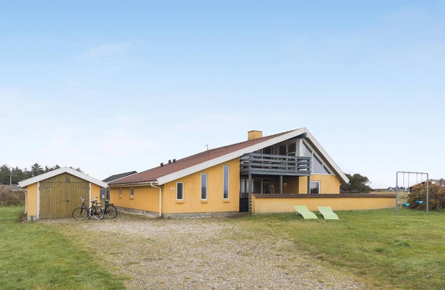 Beautiful home in Thisted with sauna