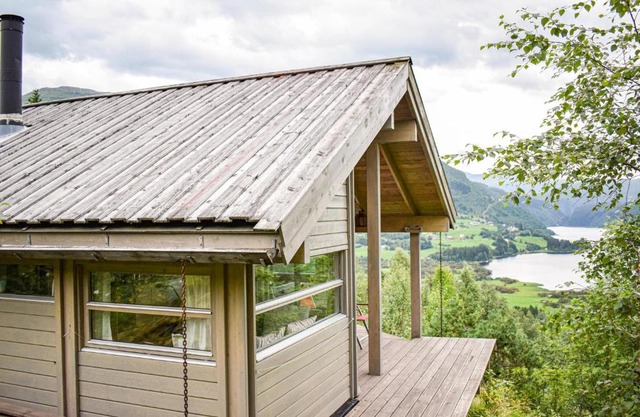 Beautiful Home In Vossestrand With Wifi