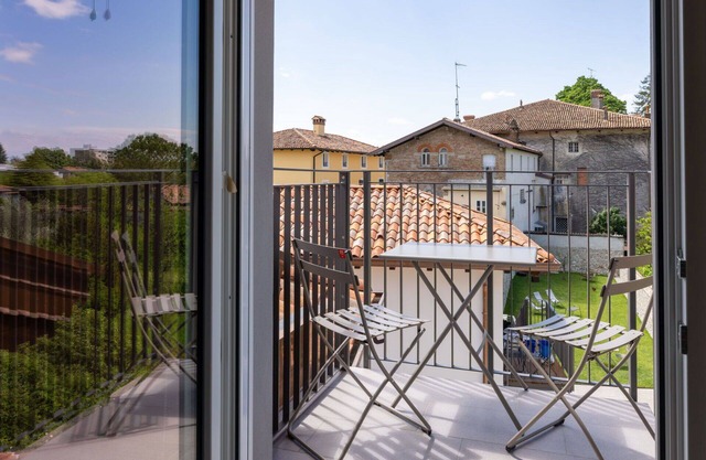 Beautiful apartment for 4 guests with WIFI, A/C, TV, terrace and pets allowed