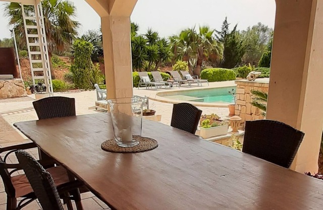 Beautiful new finca with pool, quietly located in the green near Es-Trenc beach