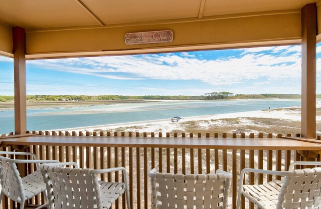 Beautiful Oceanfront/Inlet Views 2BR/2BA Gated Condo With Pool - Sleeps 6
