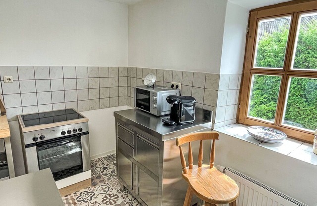 Beautiful private villa for 15 people with WIFI, TV, terrace, pets allowed and parking