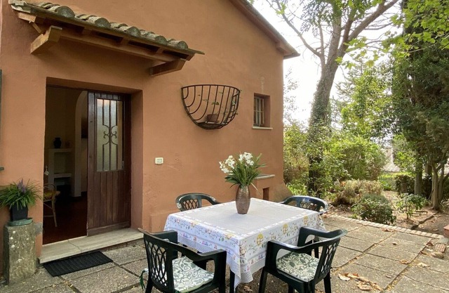 Beautiful private villa for 3 people with TV, terrace and parking