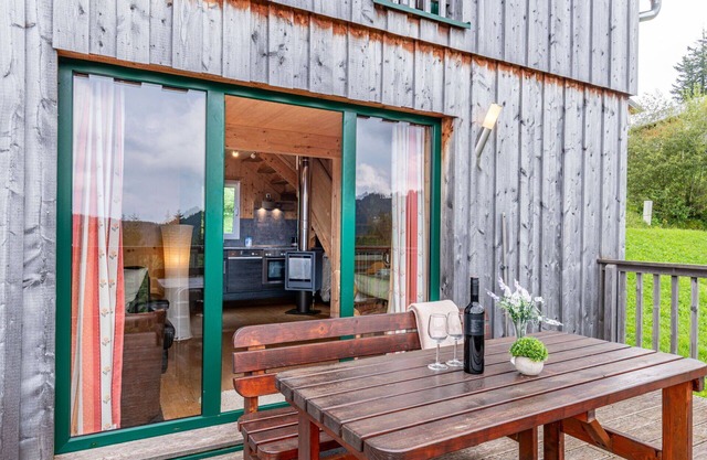 Beautiful private villa for 6 people with WIFI, TV, terrace and parking