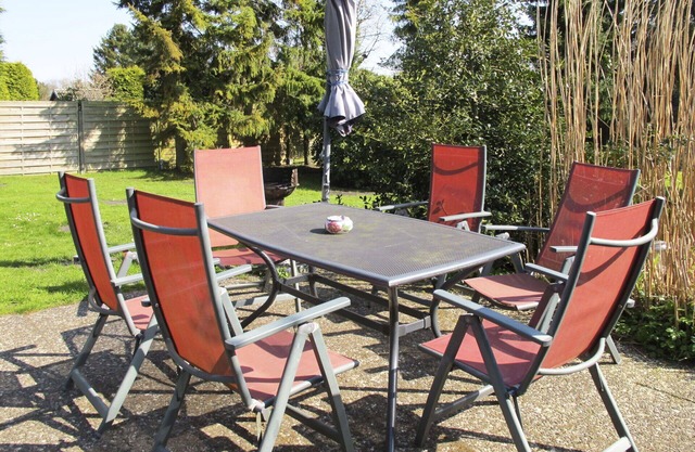Beautiful private villa for 8 guests with WIFI, TV, terrace, pets allowed and parking