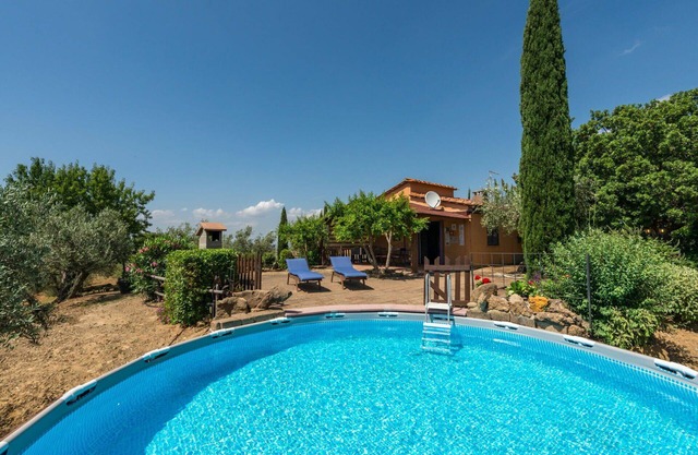 Beautiful private villa for 4 guests with private pool, A/C, TV, terrace, panoramic view and par.