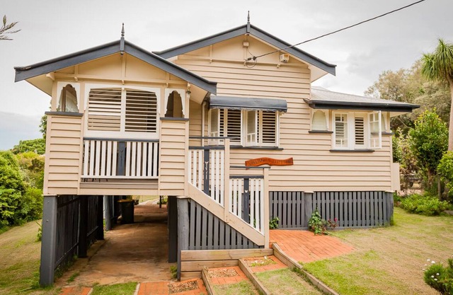 Beautiful Queenslander in the Heart of Maleny