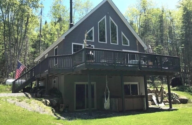 Beautiful Secluded Adirondack Cabin Just Outside Of Town