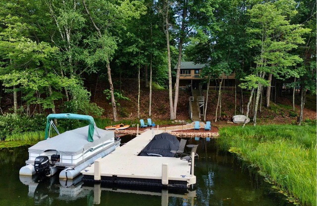 Beautiful Summer Lake Home - Minutes away from Minocqua!