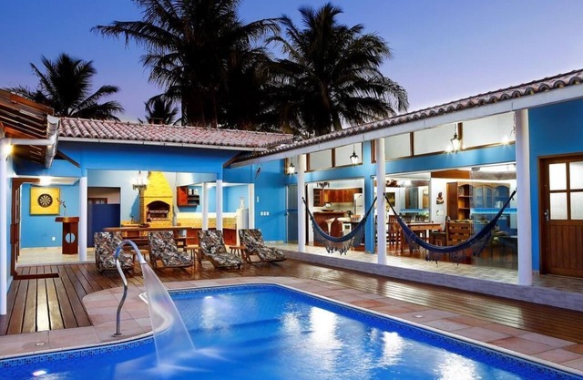 Beautiful tropical vacation house with swimming pool and BBQ