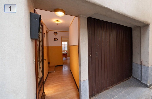 Beautiful villa for 4 guests with WIFI, TV, balcony, pets allowed and parking