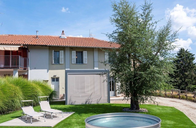 Beautiful villa for 4 people with private pool, WIFI, TV, terrace and parking