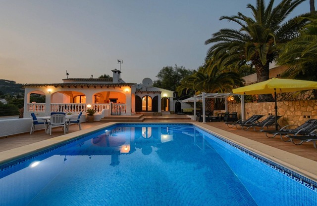 Beautiful villa near the sea and golf course