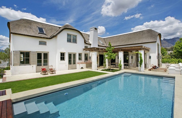 Beautiful villa to experience Franschhoek, Stellenboch and Paarl