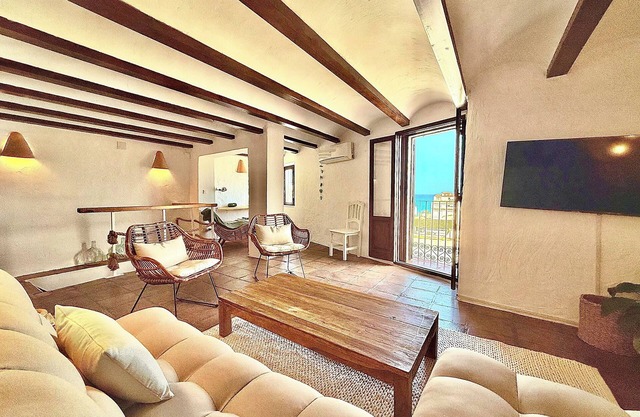Beautiful village house with sea views in the heart of Altea's old town