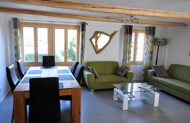Beautifully designed Apartment. Fully equipped for your holiday needs. Sleeps 7