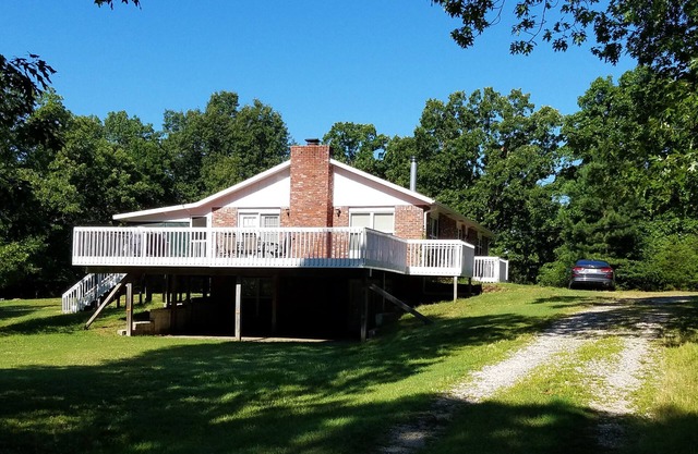 Beaver Lake Retreat near Rogers, Arkansas