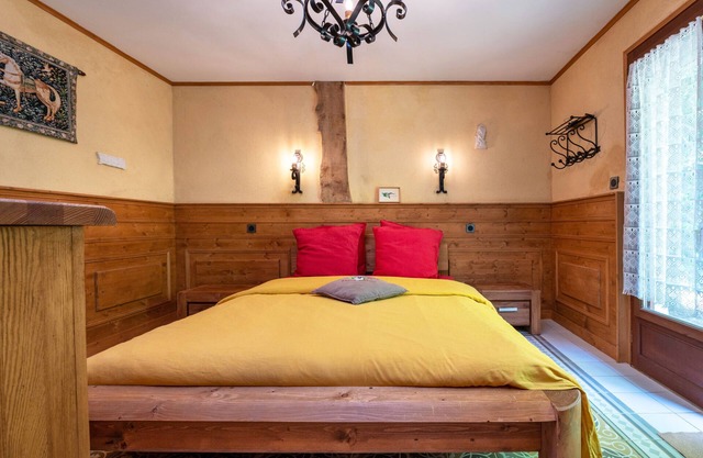 Bed and Breakfast 'Gauvin' with Shared Terrace, Shared Garden and Wi-Fi