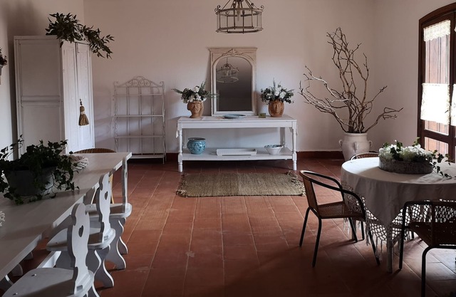 Bed and Breakfast ideally located for excursions on the Etna volcano